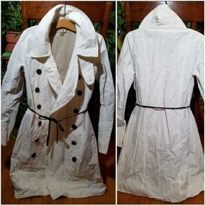 Wilson Trench Coat Off White Size Medium